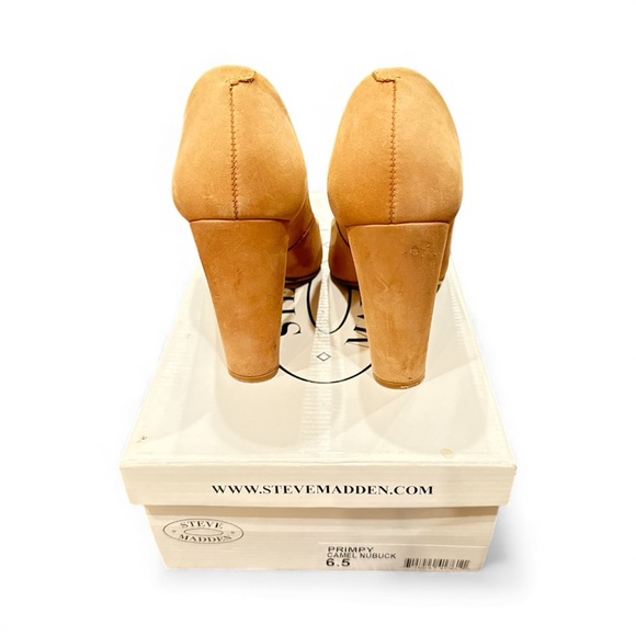 Steve Madden Nude Pointed Toe Heels - Picture 4 of 6